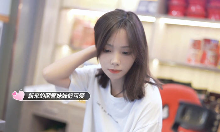 完蛋我也能追到美女了 真人互动恋爱游戏